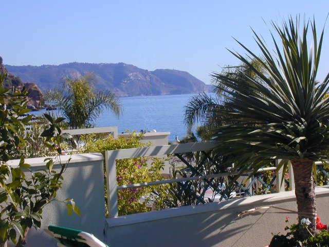 Nerja 1ª Linea De Playa De Burriana , Terraza Grande Al Mar Leilighet Eksteriør bilde