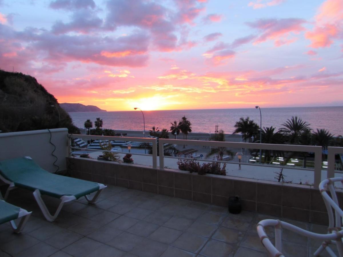Nerja 1ª Linea De Playa De Burriana , Terraza Grande Al Mar Leilighet Eksteriør bilde